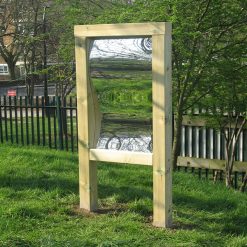 Outdoor Sensory - Wiggly Mirror