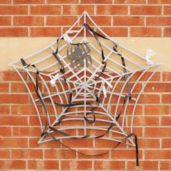 Weaving Spiders Web